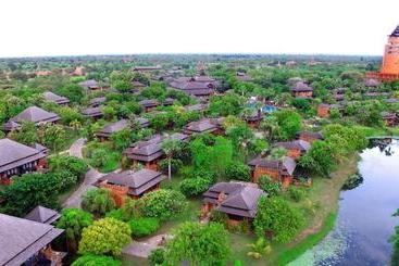 هتل Aureum Palace  & Resort Bagan