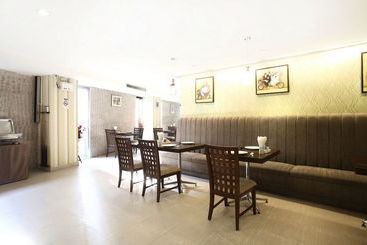Bally Suite Sukhumvit