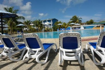 هتل Playa Coco