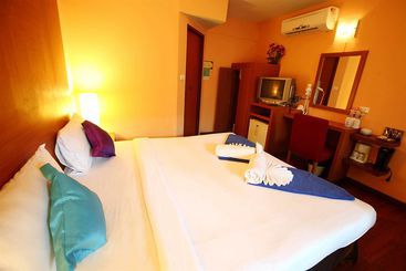 هتل Tango Beach Resort