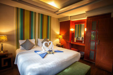 هتل Tango Beach Resort