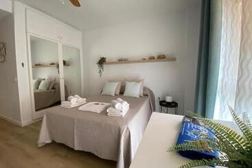 استراحتگاه Apartamentos Benal Beach Group