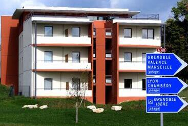 فندق Hôtel Le Palladior Voiron