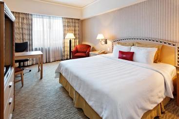 هتل Crowne Plaza San Pedro Sula