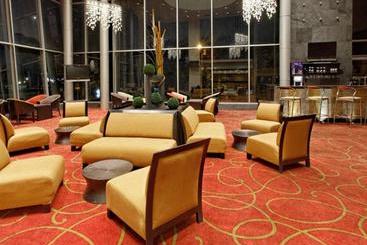 هتل Crowne Plaza San Pedro Sula