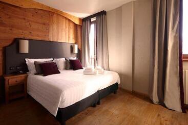 هتل Chaberton Lodge & Spa