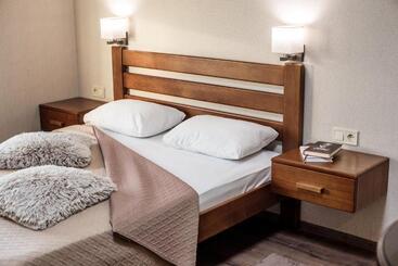 Molex Apartments 3