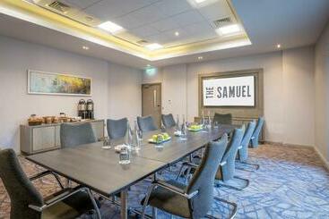 هتل The Samuel