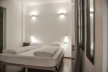 Barcelona Beach Apartments