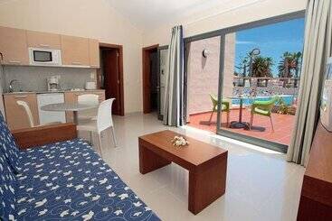 Апарт-отель Caybeach Caleta