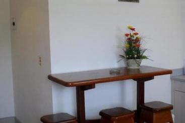 هتل Michelo Suites