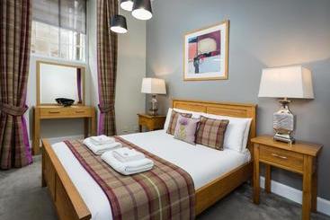 St Giles Apartments