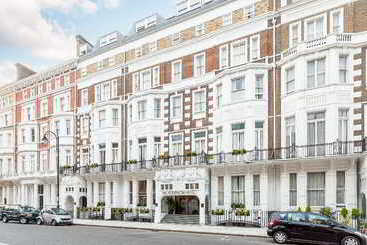 هتل Avni Kensington