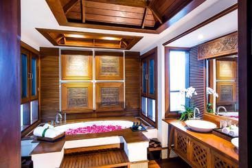 هتل Oasis Baan Saen Doi Spa Resort