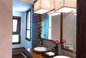 هتل Oasis Baan Saen Doi Spa Resort
