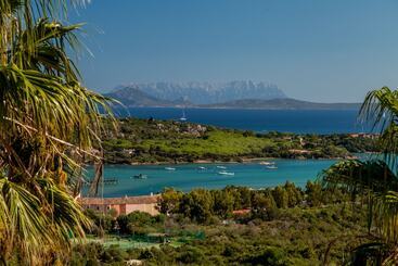 ホテル Petra Bianca