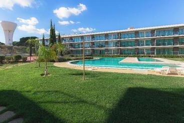 آپارتمان Residence Golf Club By Garvetur