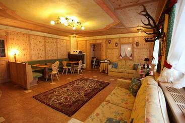 酒店 Albergo Centrale