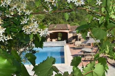 酒店 Logis Hôtel Restaurant Le Pradinas