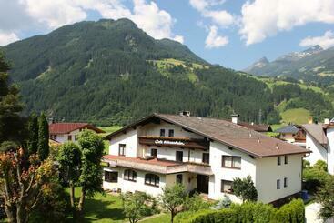Пансион Restaurant Gästehaus Wiesenheim