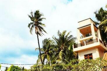 펜션 Villa Romy And Bungalows