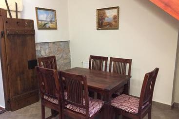 تختخواب و صبحانه Kikerics Vendégház