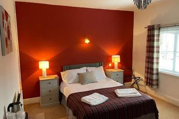 فندق The Stokesay Inn & B&b