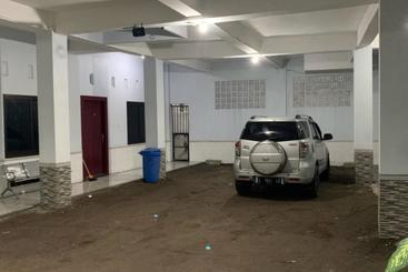 هتل Oyo 90317 Wisma Kartini 2 Syariah