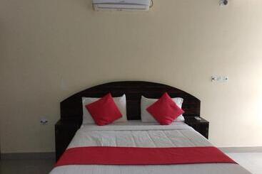 酒店 Staymaker Srinivasa Residency