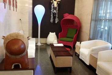 CJ Hotel