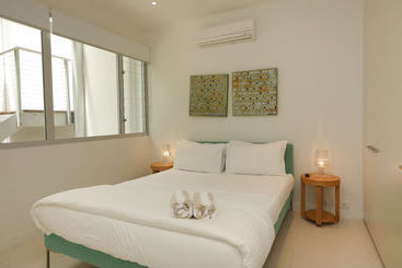 هتل Pool Resort Port Douglas