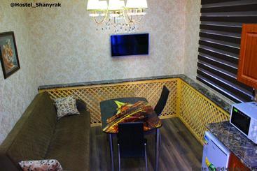 هاستل Shanyrak гостевой дом