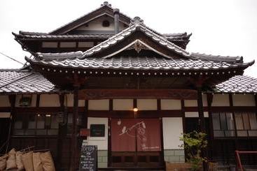 הוסטל Cafe & Guesthouse Name Came Ono
