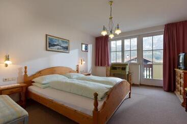 Апарт-отель Apparthotel Tom Sojer