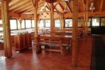 هتل Guest Accommodation Licka Kapa