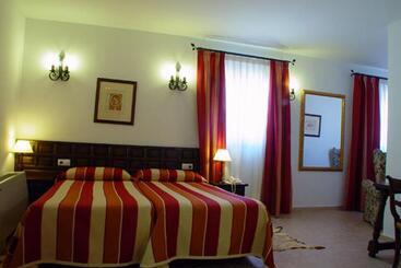 فندق Nuevo Arlanza