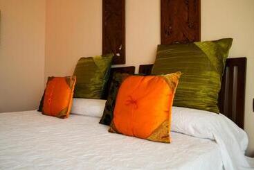 Hotel The Marbella Heights Boutique