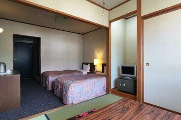 日式旅馆 Meribel Tsugaike