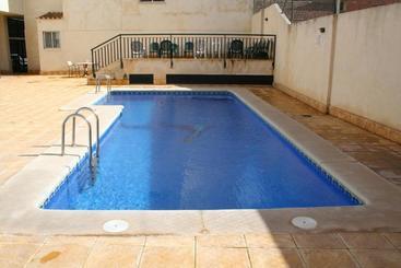 آپارتمان‌های توریست‌ها Apartamentos Arrixaca