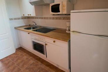 Apartamentos Turisticos Aureus Bahia Sur