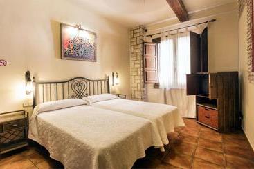 Arte Vida Suites & Spa