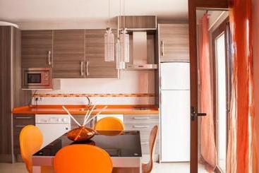 Real De Cartuja Apartments & Suites