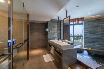 هتل Grand Metropark Longxi Conference Center Beijing