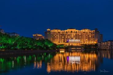 هتل Grand Metropark Longxi Conference Center Beijing