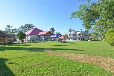 هتل Manohari - The Tea Retreat Resort