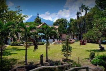 هتل Villa Primavera