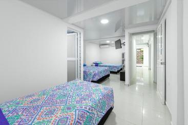 پانسیون La Isla Inn