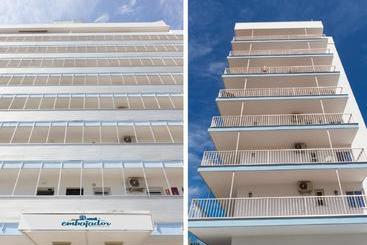 Apartamentos Embajador