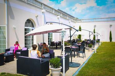 هتل Villa Bellagio Amboise By Popinns