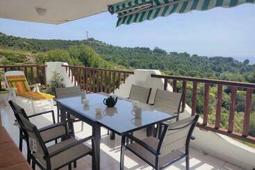 Terraza Con Vistas Espectaculares   Haciendas Albert Villas Alcossebre - AlcalÃ  de Xivert